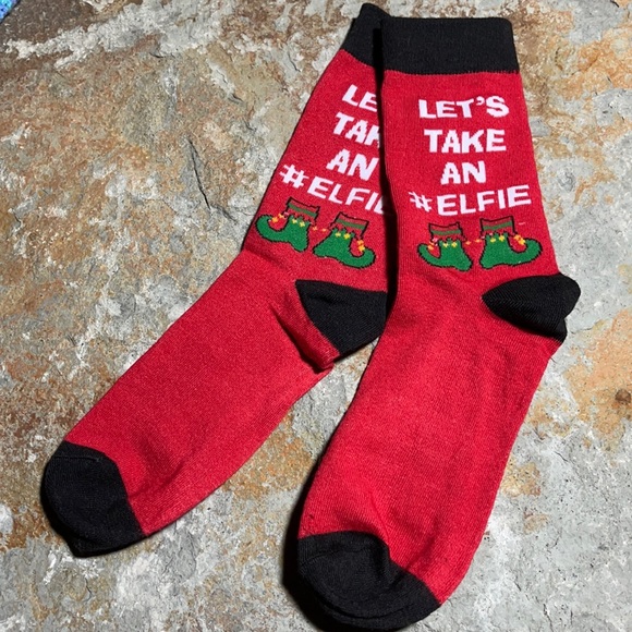 ✨3/$33✨ Take an #Elfie unisex novelty holiday gift adorable cosy Christmas socks - Picture 3 of 5